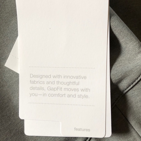 Gap Fit reflective gray zip jacket size medium NWT - Picture 7 of 8